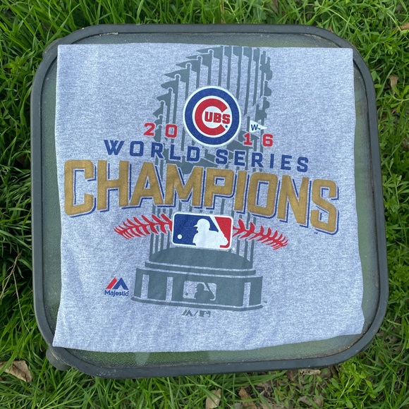 2016 World Series Champions MediumTshirt - Picture 1 of 3